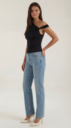 Asymmetrical Women's Top - Lightweight Fabric - Casual Style - Perfect for Everyday Wear - Available in Multiple Colors