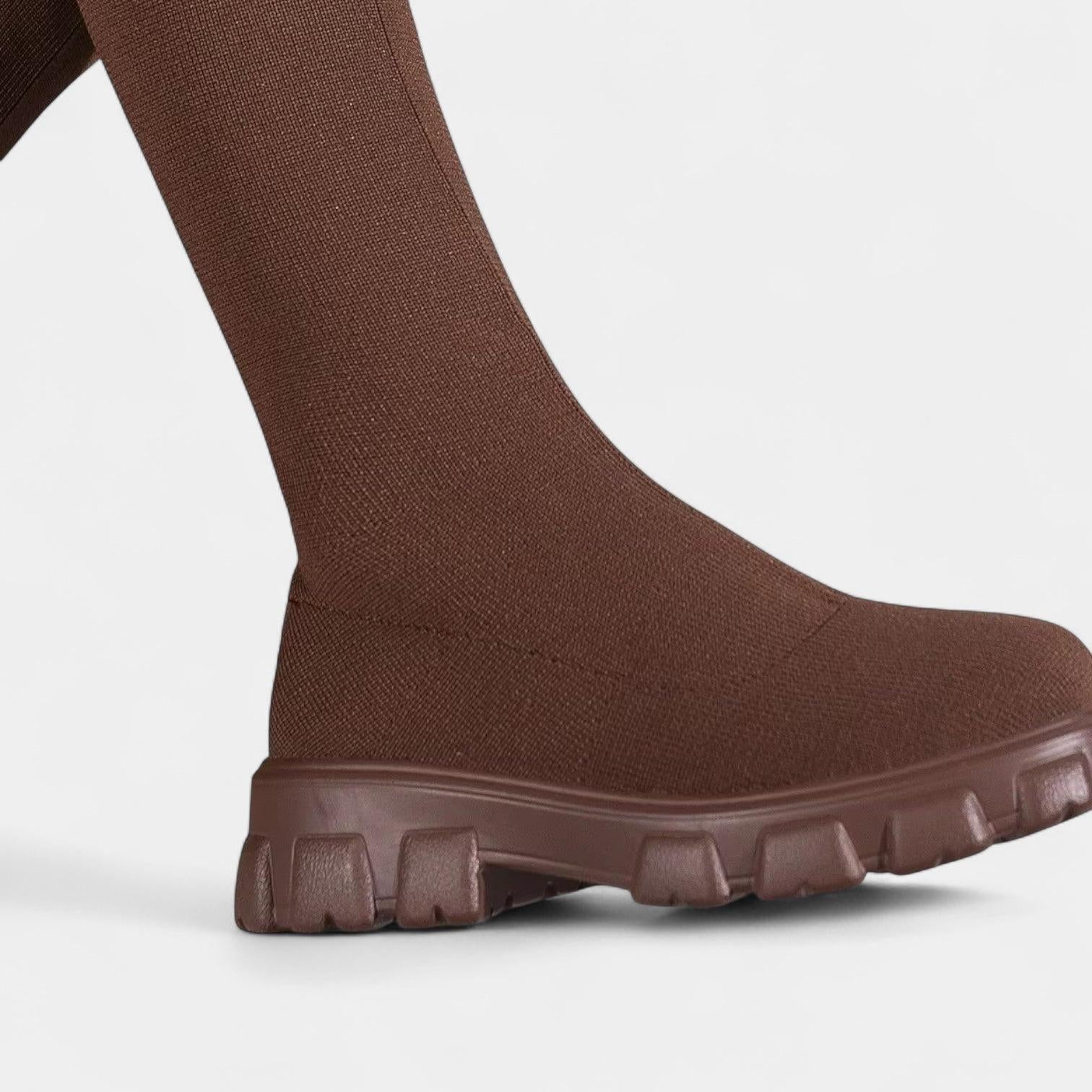 Knee-High Stretch Boots for Women, Rounded Toe, Low Block Heel, Versatile Footwear for Everyday Wear