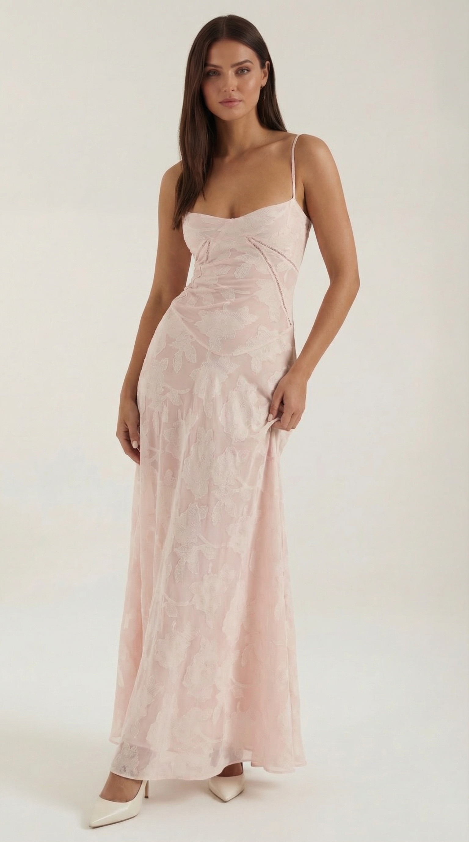 Lace Maxi Dress for Women - Elegant Floral Design - Perfect for Formal Events and Special Occasions