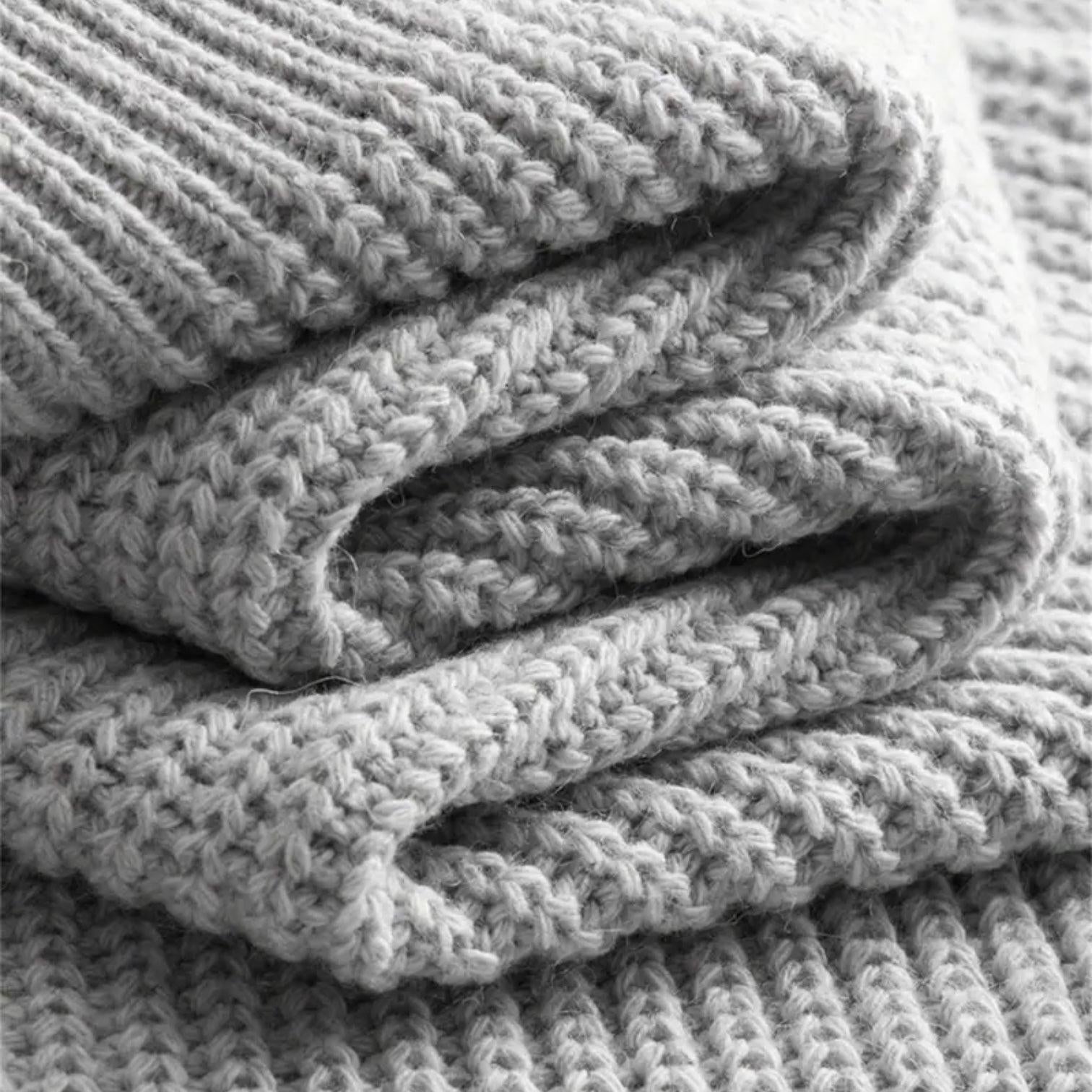 Men's Ribbed Knitted Half-Zip Sweater for Casual Wear in Soft, Comfortable Fabric