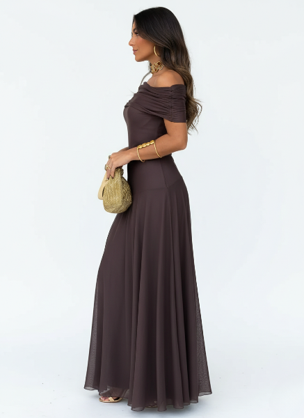 Off Shoulder Chiffon Maxi Dress for Women - Elegant Evening Wear with Flowing Skirt and Lightweight Fabric