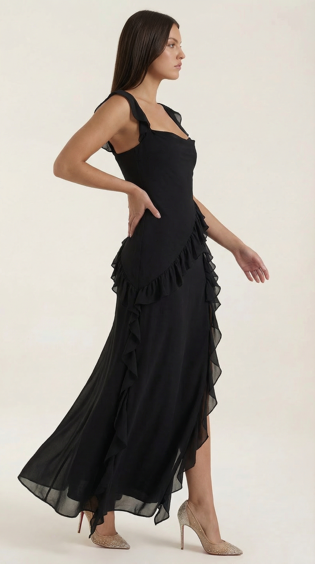 Ruffled Maxi Dress for Women - Lightweight Fabric, Elegant Design, Perfect for Summer Events and Casual Outings