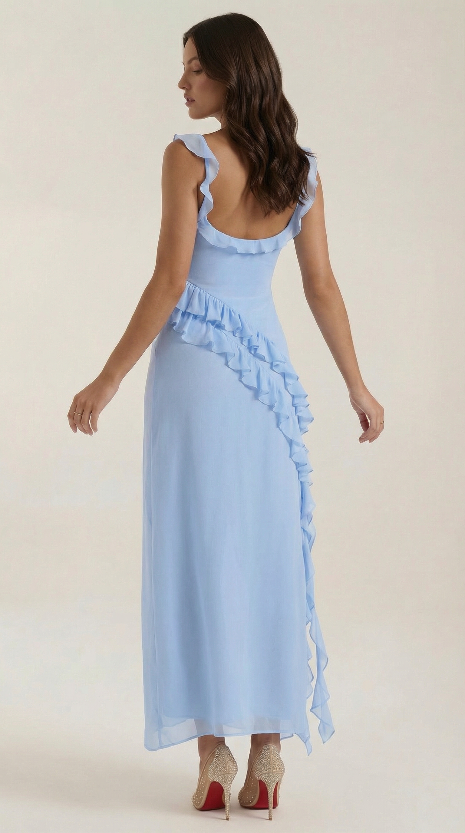 Ruffled Maxi Dress for Women - Lightweight Fabric, Elegant Design, Perfect for Summer Events and Casual Outings