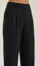 Wide-Leg Office Trousers for Women - Comfortable Stretch Fabric - Professional Style - Versatile Workwear Pants